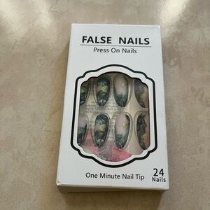 False Nails with Floral Design